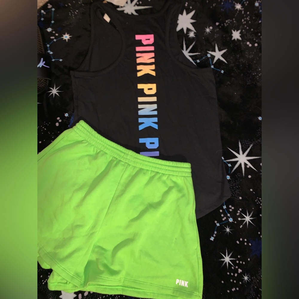 Victoria’s Secret Pink 3” Spring Bloom Shorts & RAINBOW Gradient Tee 2 Piece SET